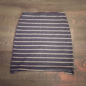 Hollister lined skirt